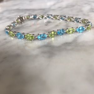 Sapphire and emerald bracelet